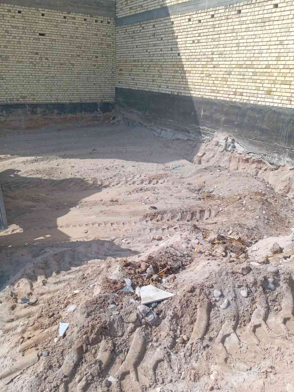 سلام عليكم اشتغل حدل وقلاع ودفن وشغل حلو وهذه رقمي *********** وتفليش
