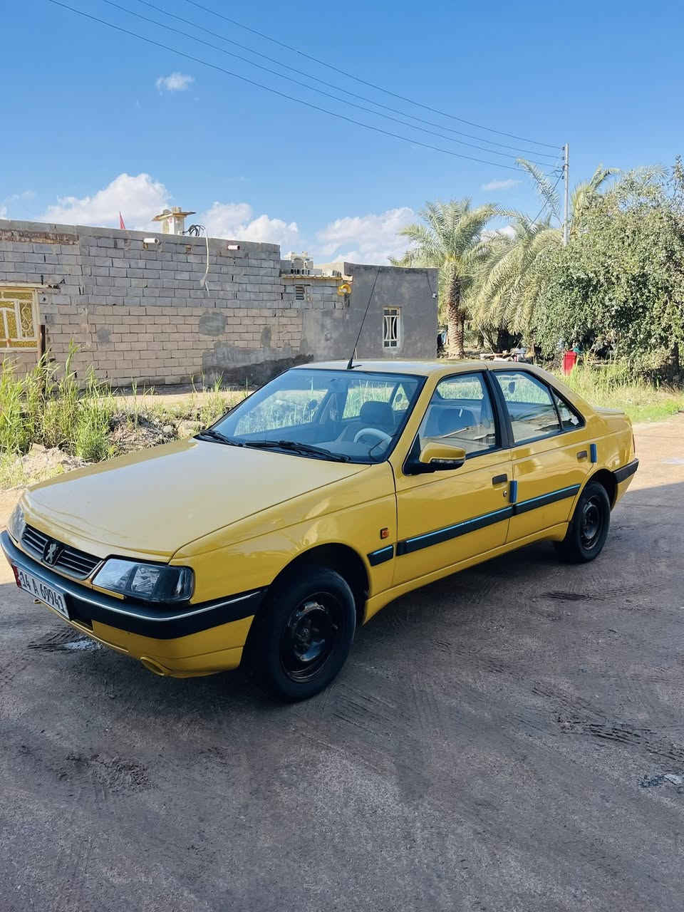 بيجو 405 مديل 2016 دواخل لون بيجي سياره صبغ عام مكينه كير خير من الله كلشي بيها شغال السياره ما مشتغله تكسي ابد   سدر بريكات كلها جاهزه 
سياره رقم بصره دولي بسمي تحويل ثاني يوم 
السعر (38) بيها مجال 
للاستفسار ***********
