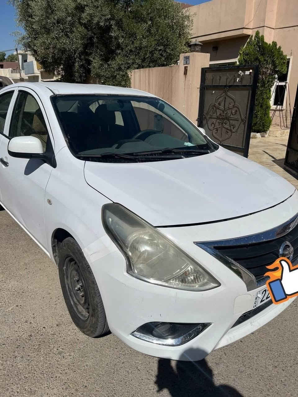 السلام عليكم
نيسان سني هندي 2018 البليتة الزركة

رقم اربيل الجديد سنوية 2031  وهزة جديدة

بيها صبغ الدور مال تاير فقط ومكانتين بارد واكو طخات بسيطة على داير السيارة بدون حادث كير ومحرك وحدادية تبريد مكفول والسيارة داخلها كلش نضيف 

سنوية بأسمي تحويل مباشر  مكاني اربيل


**إذا كنت صاحب هذا الإعلان وتريد حذفه لأي سبب، رجاءا أرسل رسالة إلى الدعم الفني**