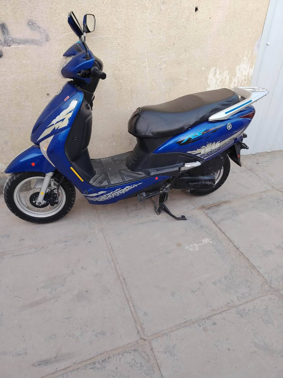 للبيع دراجه نظيفه صيني حاويه محرك ياباني السعر ٣٥٠ للاستفسار على الرقم 
*********** المكان ديوانيه
