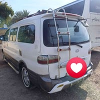 ستاركس • ٢٠٠٧ • كفالة