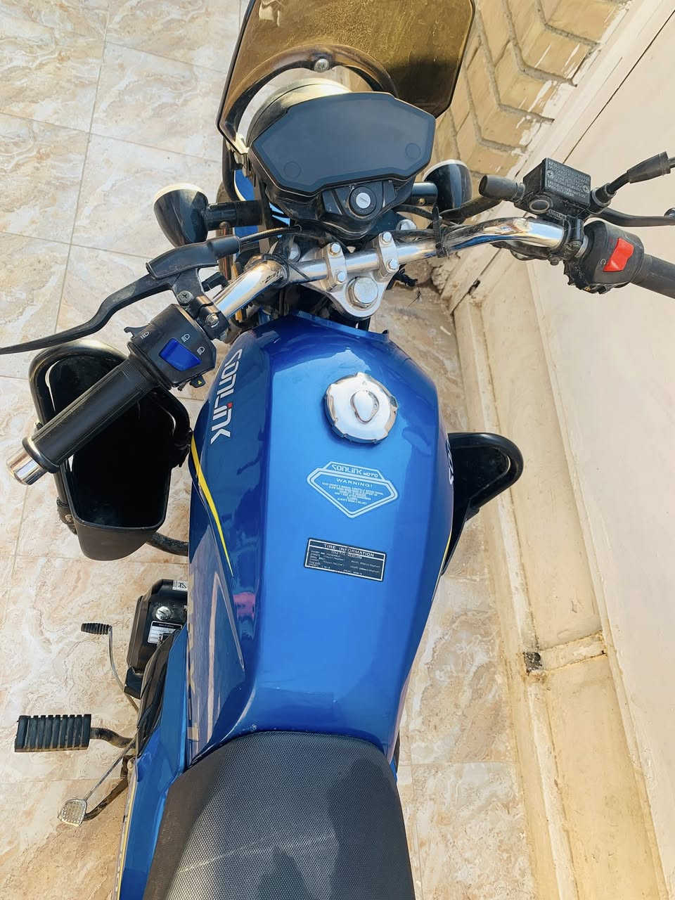 يالله السلام عليكم دراجة للبيع سونك ماكس وان موديل 25 طلعتها من المعرض نهاية السنه دراجة جديدة خير من الله نضافة فول ما مفتوح ولا برغي بيها شلعة خير من الله السعر900 او بيها مجال حك الجية العنوان بغداد قرب مدينة بسماية ناحية الوحدة الخاص مفتوح


**إذا كنت صاحب هذا الإعلان وتريد حذفه لأي سبب، رجاءا أرسل رسالة إلى الدعم الفني**