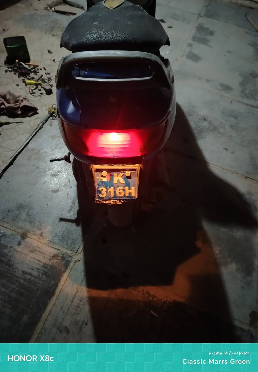 فراشه فحل  نقص باتري فقط دراجه محرك ناعم سرعه حلوه كهربائيات كامله بس الاشاير عوزها ترتيب مجفته مره وحده الدرجه شوفت عينك العنوان الدغاره ***********
