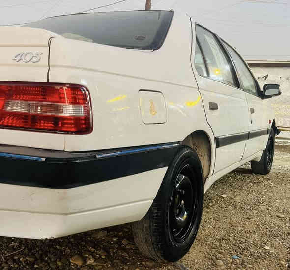 بيجو 405 ( لميس ) موديل 13. رقم بغداد  الانكليزي الدولي 

كير مكينه مكفولات. صدر امامي وخلفي جديد. تخم تاير جديد 

تبريد ثلج. كهربائيات كلهه شغاله. سياره كولش جديده. 

 داخل جديد على وضع الشركه. ترايهه مال زيروا. 

كفاله عامه لا ضربه ولا تبديل ولا خياسات. بيهه فقط الهلالات 

الخلفيه بيهه صبغ. فقط. باقي كله على وضع الشركه. 

مكاني بغداد البياع الشرطه الخامسه. السعر 46. بيهه مجال 

***********
