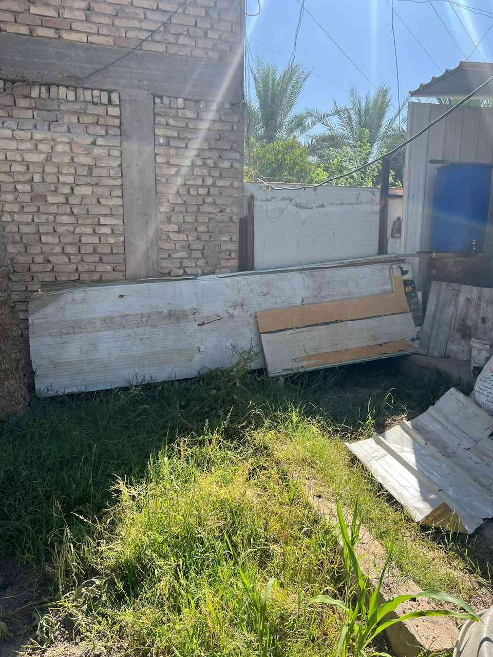 السلام عليكم سندويج بنل للبيع
باب عرض 1طول 2 متر وياه زاويه الاطارت مال الباب سعره ٢٥ 
و سقف 4 مترات طول وعرض متر المتر سعر 7 
و قطعه جداريه الجداريه فضله تقريبا عرضها ٨٠ طول 2متر 
***********
مكاني الزعفرانيه خلف سوق الهوى
