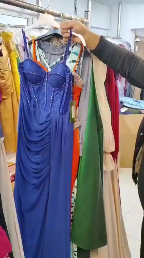 شروة فساتين سهره العدد 140 السعر 13$🔥🇹🇷
https://t.me/fudydy/51123


**إذا كنت صاحب هذا الإعلان وتريد حذفه لأي سبب، رجاءا أرسل رسالة إلى الدعم الفني**