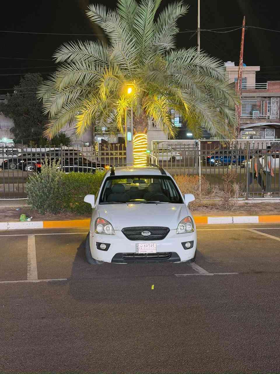السلام عليكم كيا كارنز 2008 بيها تبديل جنطه واماكن بارد محرك 2000دوش تبريد شغال. سياره جاهزه مكاني البياع سعر 95و بيه مجال حك الجيه للتواصل ***********
