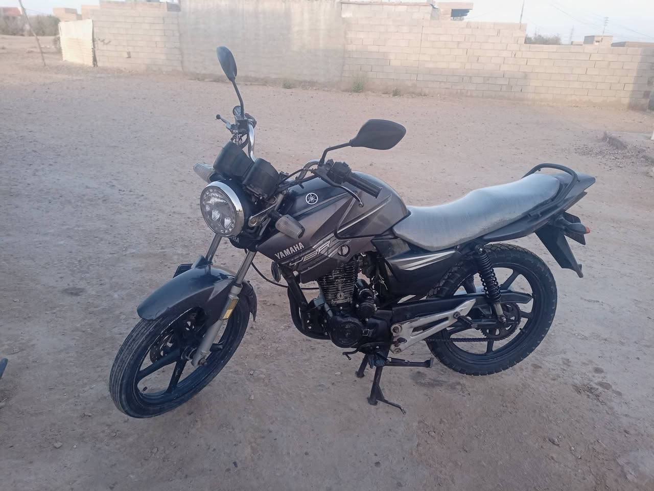 موطور يأمها محرك سايم للبيع موديل 2012مسجل سنويه رقم نكليزي سعر 1200بي مجال يرهم مراوس حسب القناعة ***********
