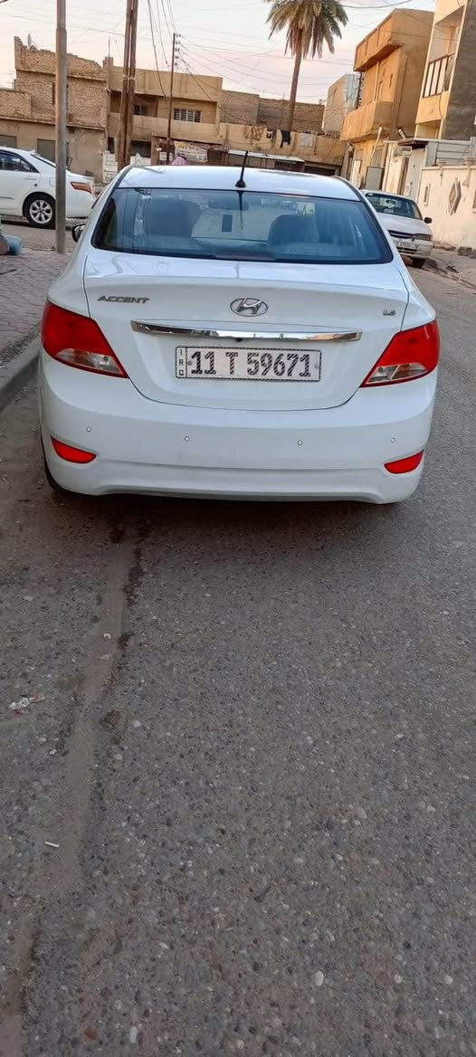 اكسنت موديل 16 خليجي فتحه اشاير بلمري تحكم ستيرن كامره خلفيه ٥ ويل كب بيها بارد فقط موضح بلسونار بدون صبغ وبيها الصبغ مكشر بلشفة مال بنيد ومكحلة على كدة ماشية 148 الف كم رقم بغداد جديد محرك 1600 مكفول والكير كذلك دواخلها كشناتها نظيفة مكان السيارة بغداد السيدية سعر 106 وبيها مجال رقم *********** موجود واتس آب ايضاً بغداد, العراق
