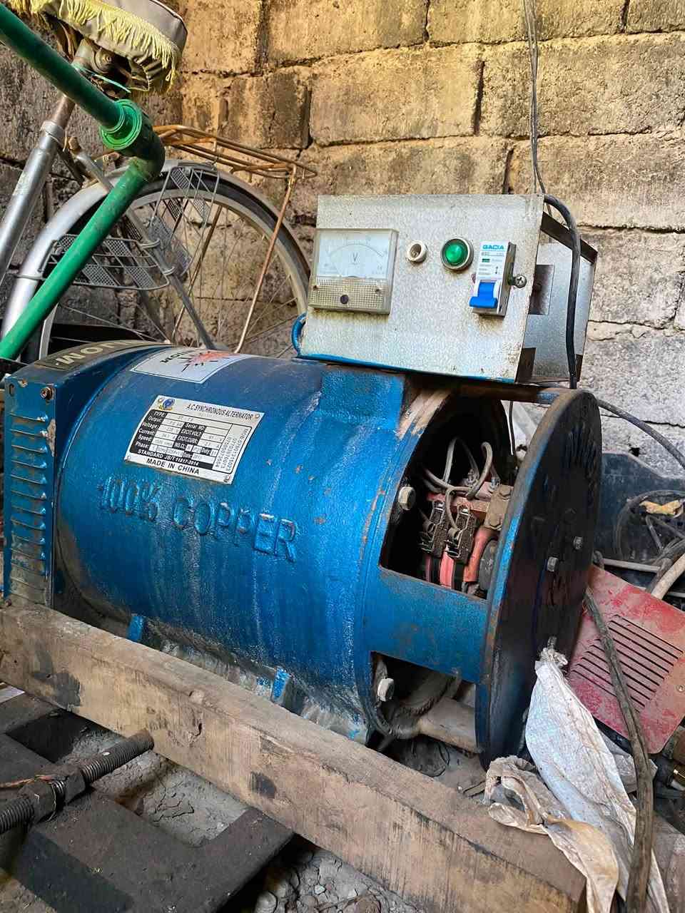للبيع
لستر توبلاند 8 حصان، نظيف جدًا كما موضح في الصور.
● رأس التوليد: 7 KVA.

 ● يعمل بنظام السلف (تشغيل كهربائي).

 ● يمكن تشغيله وإطفاؤه عن بُعد من داخل المنزل.

للتواصل والاستفسار:�📞 ‭***********‬ �الرقم متوفر للاتصال وواتساب أيضًا.

صلاح الدين - قضاء بلد - بني سعد
