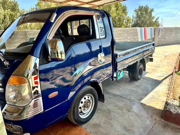 سلام عليكم ورحمة الله وبركاته
للبيع كيه حمل موديل 2006
كير محرك شاصي كله كفاله 
كهربائيات كلها شقاله 
تخم تاير جديد 
حداديه جديده
سياره بسمي رقم جديد 
شرط التحويل سنويه ل 2030
السعر 85 
رقم الهاتف ***********
خابر ودلل للعنوان صلاح الدين
