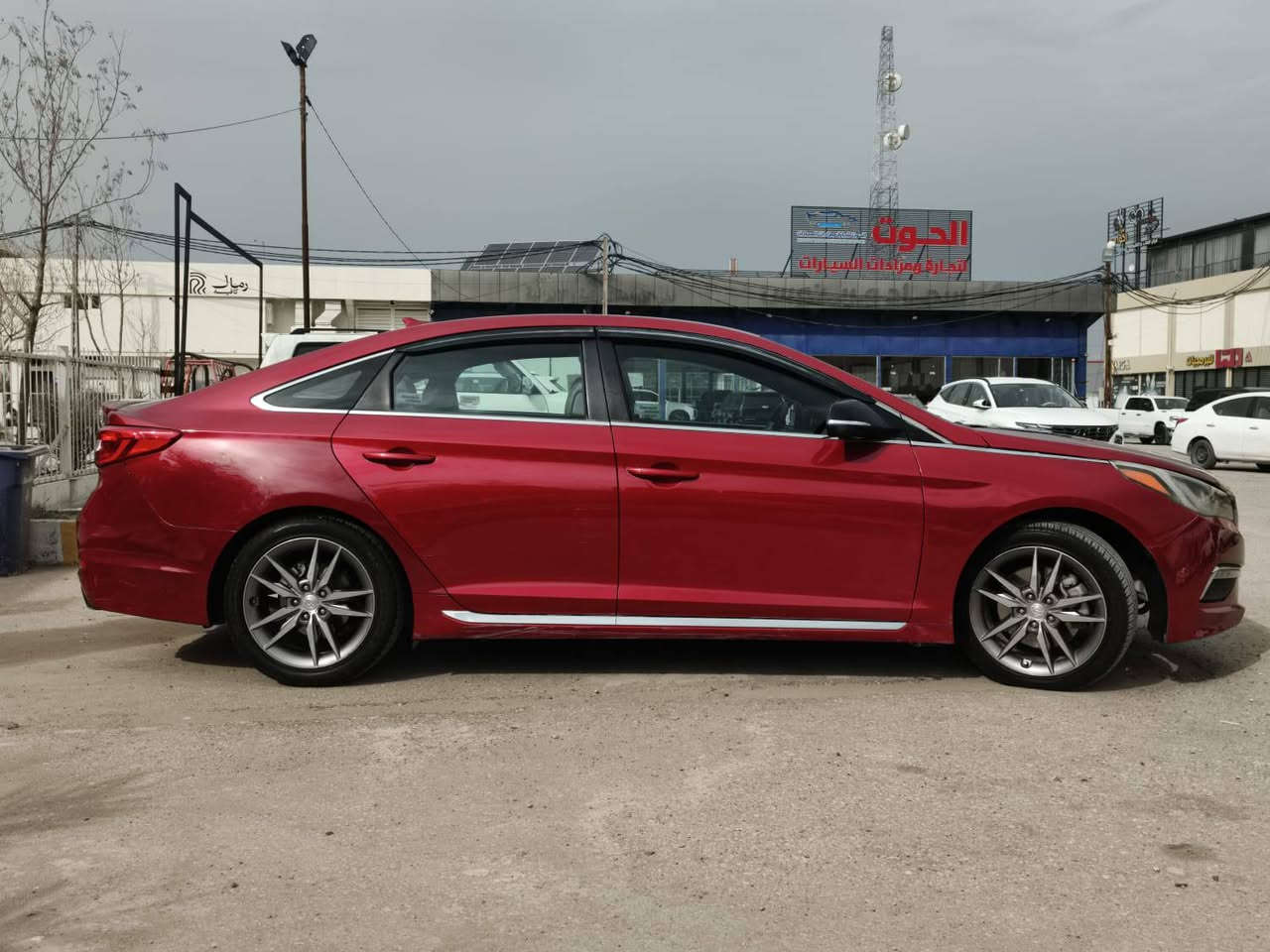 سلام عليكم
للبيع فقط 
سوناتا 2017. 20T محرك 2000 تيربو  رقم اربيل الدولي تريد وكاله تريد تحويل سنويتها لل28
السيارة نص فول
شاشة كاميرا 
تدفئة كشنات 
السيارة وارد امريكي ابيع حزام وهية مو حزام بس علمود لا اتعبك وتعبني السيارة بيها نقوصات كالآتي 
حدادية أمامية 80%
تيربو بوابته عطلانه تريد تبديل تريد تصليح سعر الجديد 4اوراق
كمبريسر التبريد بي عطل بس مفاحصه
مكان نجف كوفه ***********
السعر  115$ وبيها مجال بسيط
