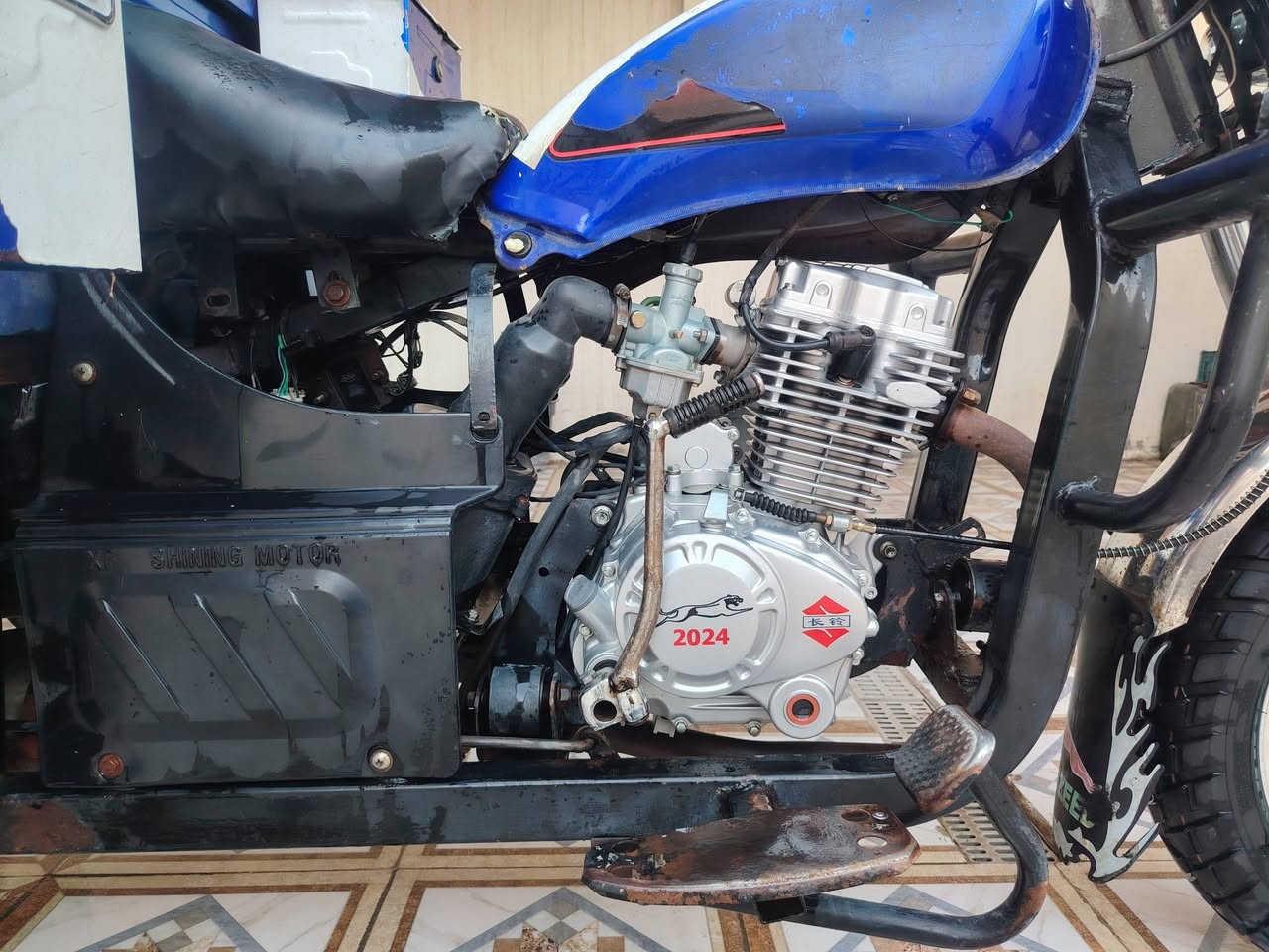 سلام عليكم شباب ستوته له بيع موديل 2020 أوراق اصولي مرقمه بابل و سنويه جديد السعر خاص امكان حله طقاط العلوي شريفه متواجد على الرقم وعلى صفحه *********** كرار🌺
