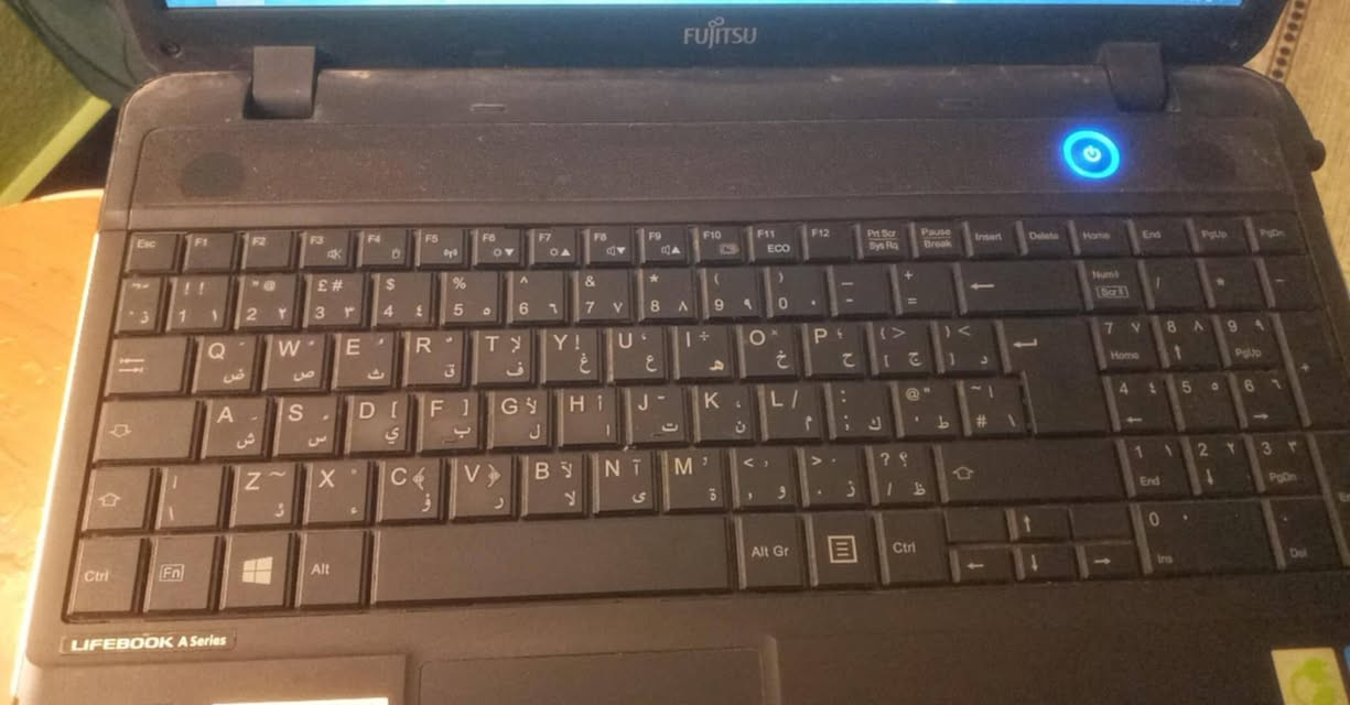 للبيع لابتوب فوجستو مواصفات بلصور السعر 80 مع توصيل


**إذا كنت صاحب هذا الإعلان وتريد حذفه لأي سبب، رجاءا أرسل رسالة إلى الدعم الفني**