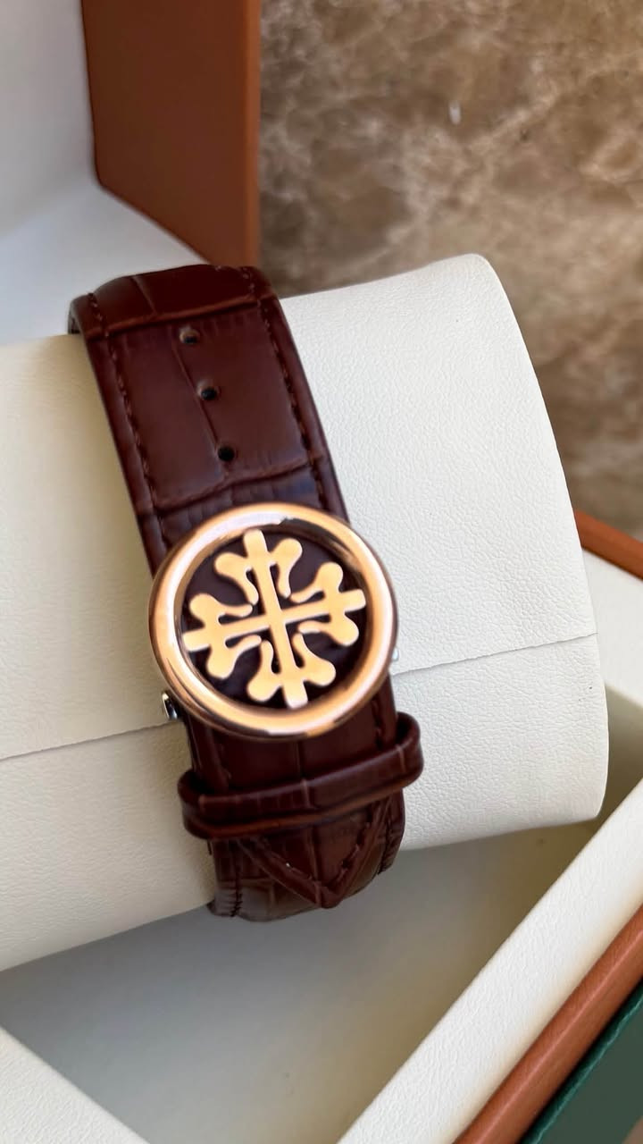 بالعافيه ع الياخذها
قطعه تحفهَ  باتيك فيليب
زفير سناتر شغالـه☑️⌚️⌚️


**إذا كنت صاحب هذا الإعلان وتريد حذفه لأي سبب، رجاءا أرسل رسالة إلى الدعم الفني**