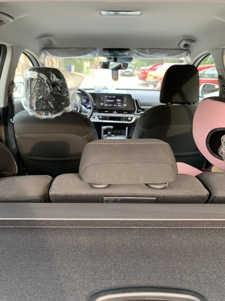 السلام عليكم
كيا سبورتج 2024 شركة الق البنوك

بصمة تشغيل 

بصمة ابواب 

تشغيل عن بعد 

مري شفط 

سايد بريك دكمه 

رادار جانبي 

رادار خلي + كامره 

تحكم ستيرن + شفتات بالستيرن 

3 انظمة قيادة سبورت نورمل عادي 

تبريد قطعتين 

تبريد منفصل 

مانع انزلاق 

اوتو هولد 

ممشه السياره 5.800
السعر 34 مليون 

مكان السيارة بغداد حي الخضراء 

***********
