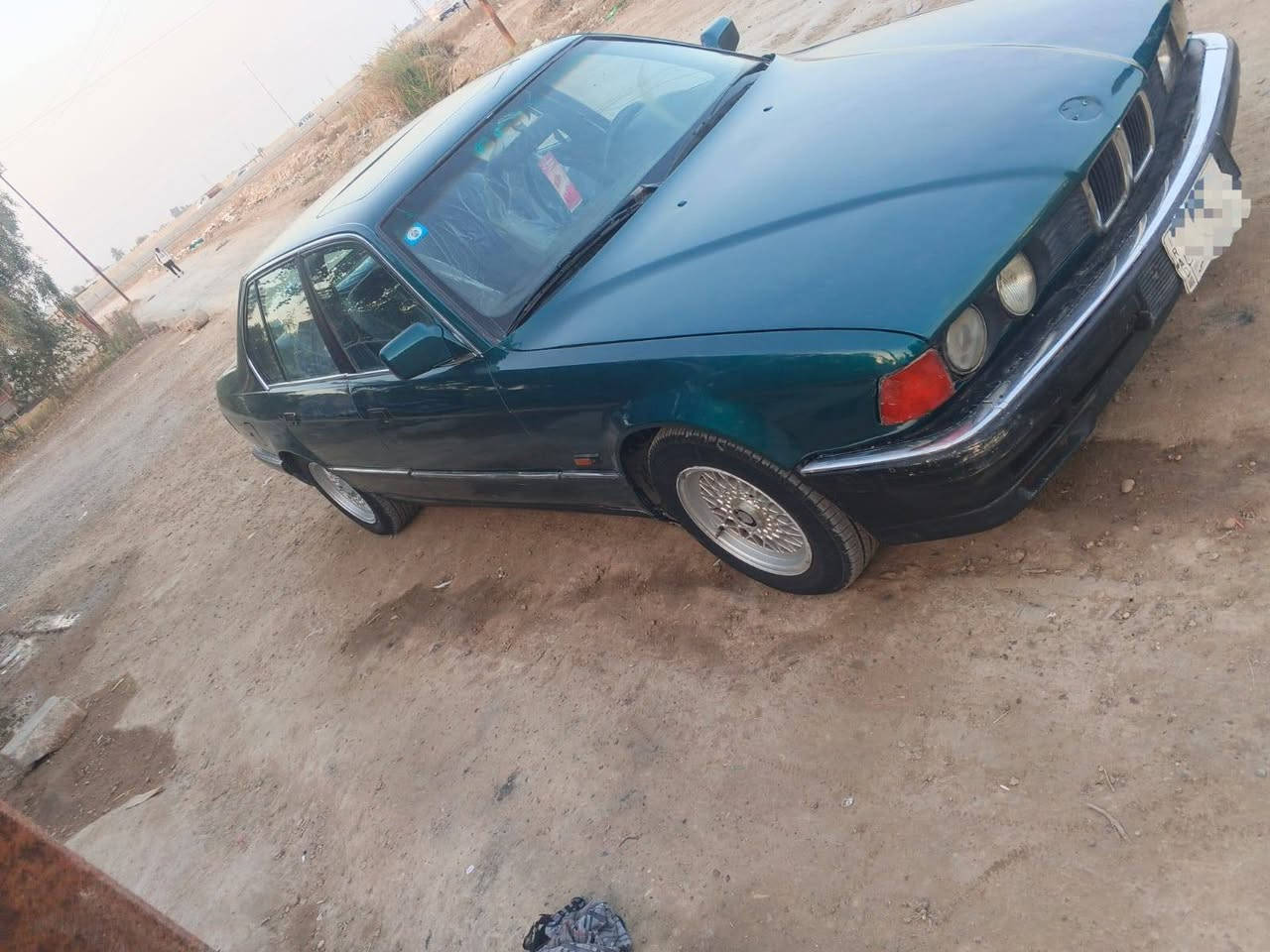 اسلام عليكم
بي ام ٧٣٠ رقم بغداد مميز 
موديل ١٩٩١ اصل
كير محرك خير من الله
تخم تاير جديد
مصبوغه جماليه صبغ جديد
بيع أو مراوس حسب القناعه 
اسعر ٤٥ وبيها مجال حك اجيه فقط مكان السياره بغداد ابو غريب رقم الهاتف *********** ⬅️***********بي واتساب الكورك
