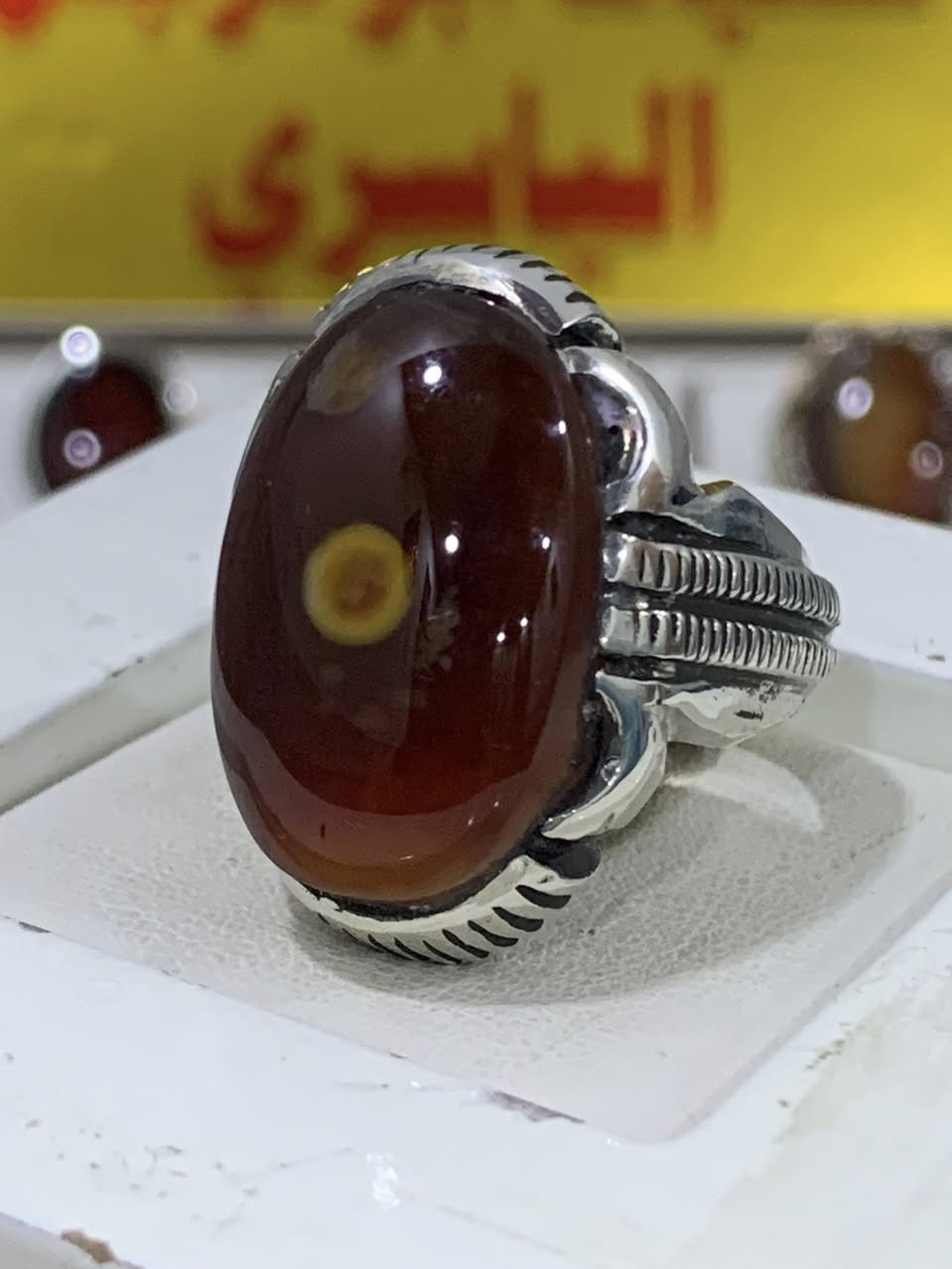 جمال السليماني الهندي الأحمر صياغة البحرين قطعة روعه التفاصيل داخل الفيديو للاستفسار واتساب *********** فضيات ابو نرجس الياسري يوجد توصيل لجميع المحافظات
