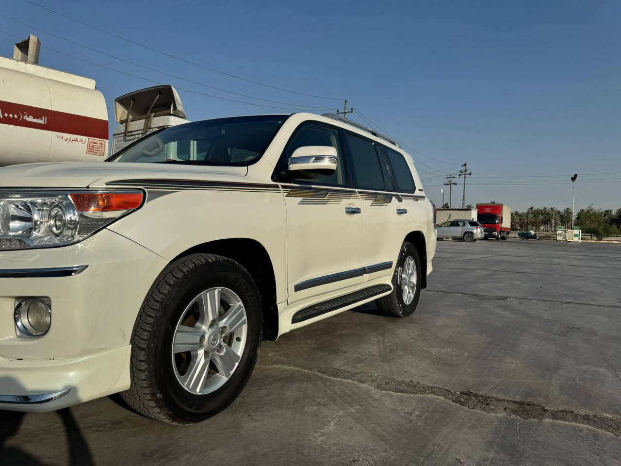 تفاصيل 
الاندكروز 14 افطيم السياره كفاله عد الدعاميه لاماميه 
عدد المسافه 94 كيلوا متر ***********
