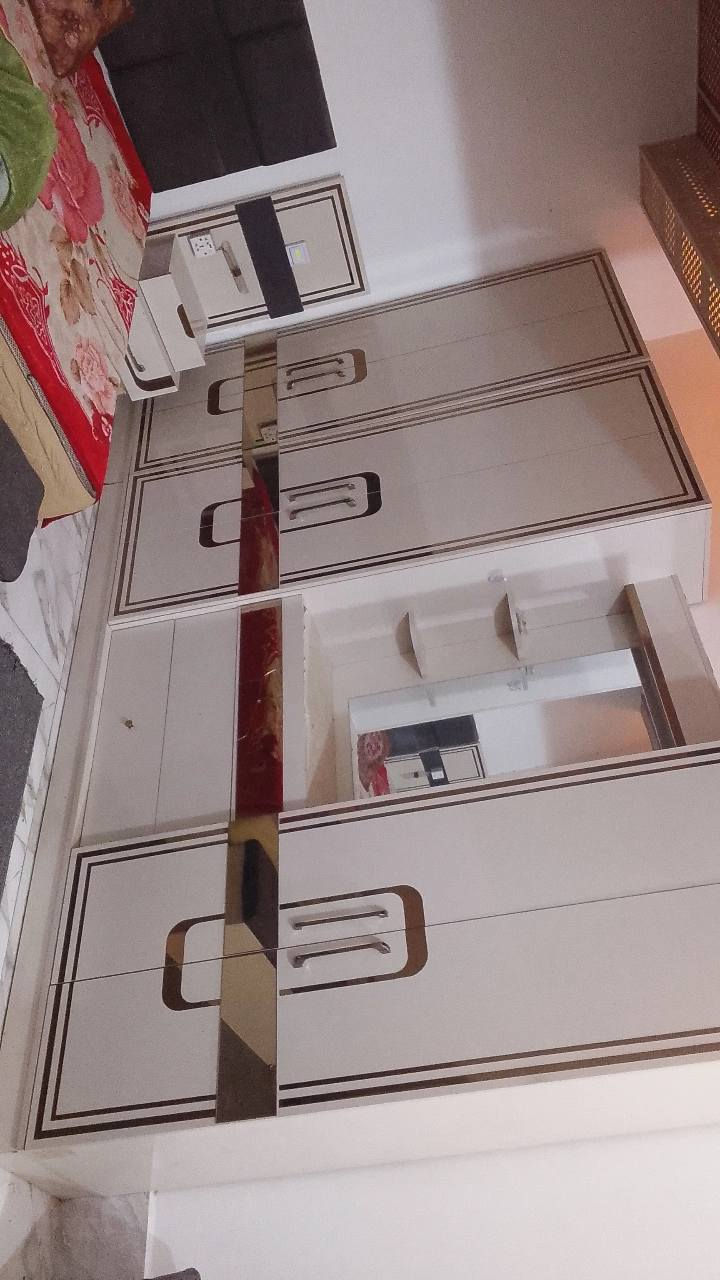 غرفه نوم للبيع نضيفه ماخذتها مليون ونص اريد أبيعها ب600 وبيها مجال عنوان كوفه شارع المطار جديد بشارع أسواق فدك سبب البيع نتقال البيت


**إذا كنت صاحب هذا الإعلان وتريد حذفه لأي سبب، رجاءا أرسل رسالة إلى الدعم الفني**