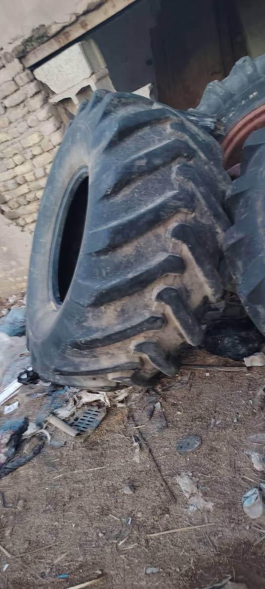 سلام عليكم تيرات حجم 26لبيع سعر خاص ***********
