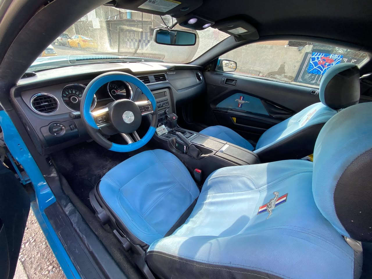 موديل 2014 رقم بغداد بأسمي مشروع وطني
 صبغ عام تغيير لون
شباك RTR ويل ويلد + مواصفات ال2014 المعروفة
حدادية نص عمر
حادثها جامغلين طرف السكن بدون شاصي
ارباك الستيرن طاك فقط
بيها تعديل بارد بالسقف فوك راس السايق + معجون تصفية
السيارة بيها معجون تصفية ركز رحمة لأهلك السيارة لا مكلوبة ولا الشاصي بي شي فقط معجون تصفية
السيارة يحتاجلها ترتيب بسيط للصبغ
كل التفاصيل ذكرتها عجبك اهلا وسهلا ما عجبك هم اهلا وسهلا
السعر 75 وبي مجال بسيط
مكان السيارة كركوك + وياها بطاقة بانزين
التواصل واتساب ***********
