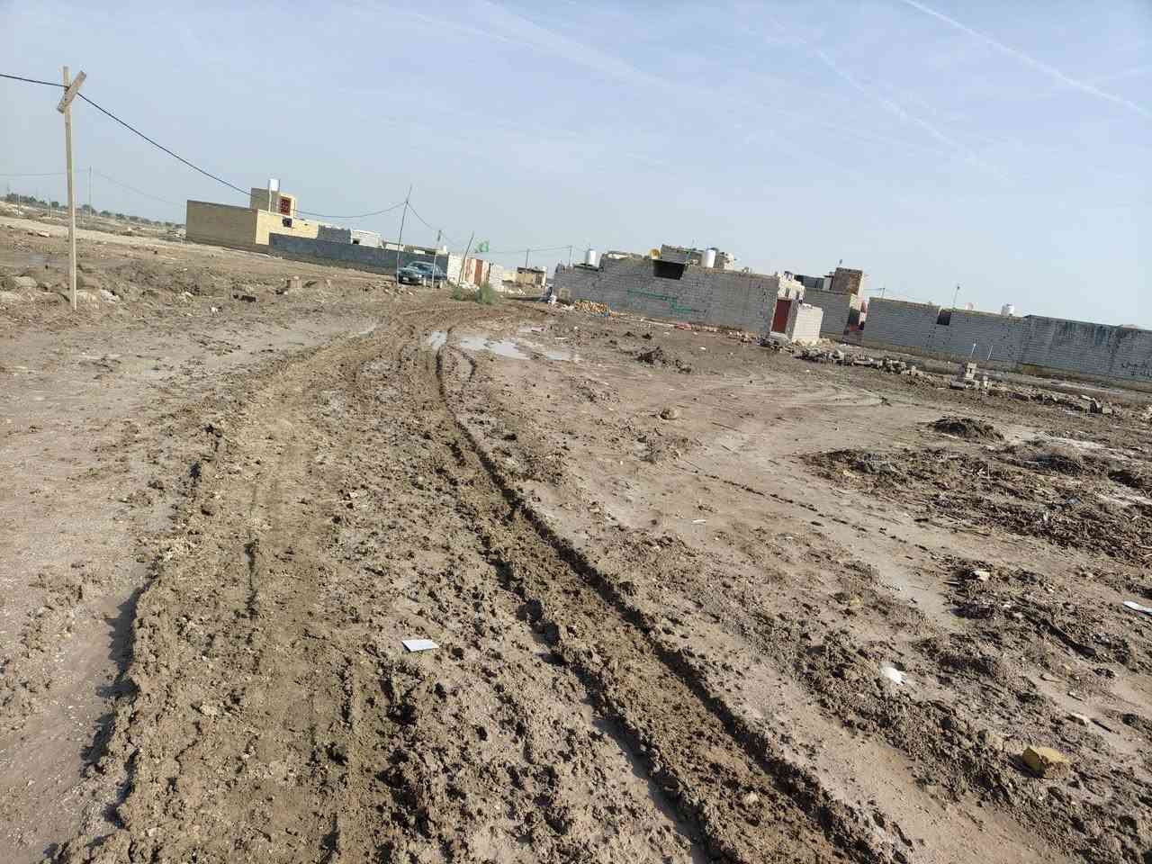 يا الله سلام عليكم قطعه للبيع مكان سديناويه خلف معمل الغاز زراعي مساحه 180ماي مجاري كهرباء تنباع نقد او قصد شراي يتصل ***********
