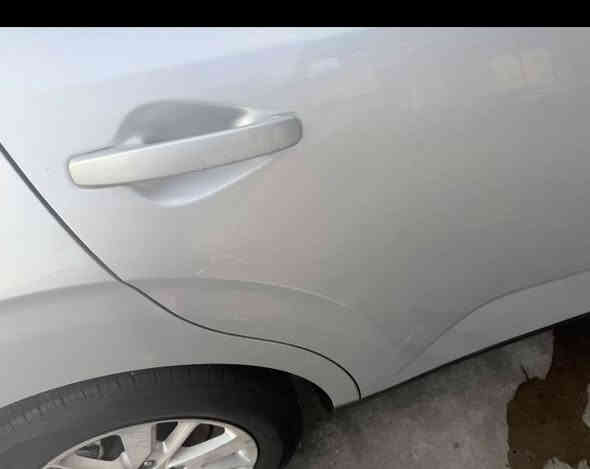 كيا صول 2020 للبيع
لون سلفر محرك 2000 دوش  رقم بغداد الدولي
سنوية ب اسمي 
مواصفاتها :
كاميرا
شاشه
توقف ذاتي  امامي خلفي
مثبت سرعة
تحكمات ستيرن جهتين
ابل كار بلاي 
منافذ USB
وضعية قيادة عادي+سبورت
وباقي المواصفات المعروفة عدا الفتحة والبصمة
گير ومكينة خير من الله مكفولة مكينه طابوكه جديده 
تبريد ثلج 
السعر 115 وبيها مجال جدآ بسيط 
مكاني بغداد الكرخ
***********
