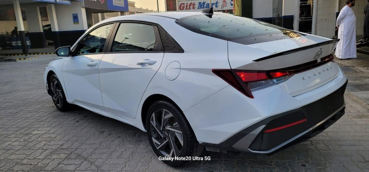 السلام عليكم
النترا موديل 2025
رقم ذي قار شهداء وكاله عامه بيها 
مكينه 2000 دوش مكفوله هيه والكير 
ضررها موضح بصور 
سياره زيرو مامشيه  
-موصفاتها 
-بصمه تشغيل 
-بصمه ابواب 
-حساس امامي خلفي 
-توقف ذاتي 
-3نضمه قياده 
وبعد بيها هواي موصفات 
________
مكان -الناصريه 
للبيع او امراوس 
________
رقم صاحب سياره 
***********
رقم بي وتساب
