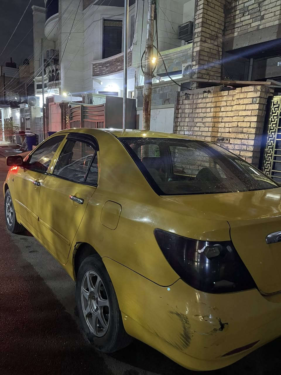 سلام عليكم 
BYD (f3)2011
كير ومحرك كورلا بيكاتشو 1600
السعر (53) ومجال بسيط 
السياره باسمي مكاني بغداد
***********
