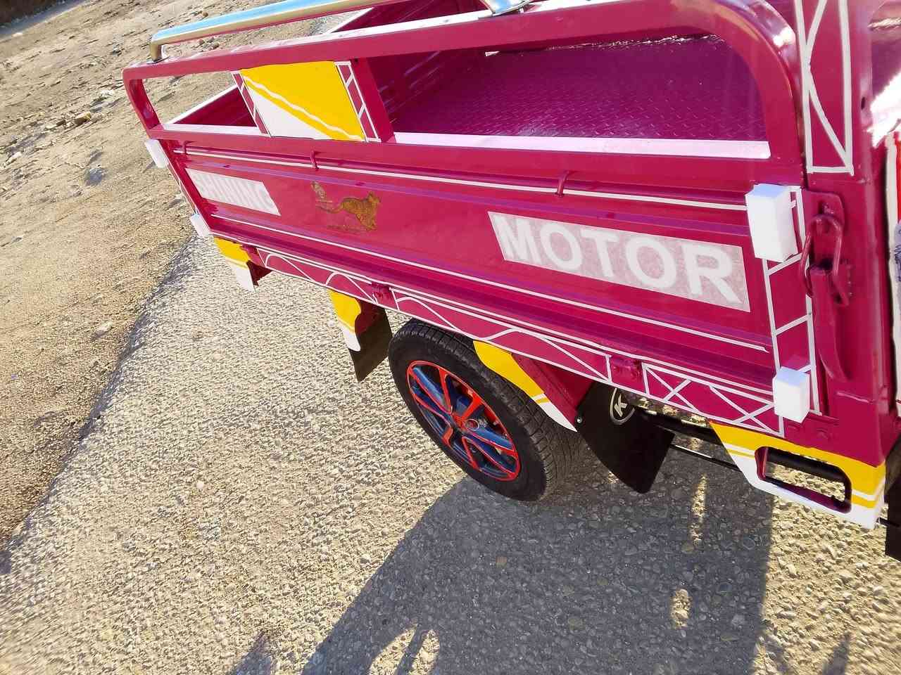 سلام عليكم ستوته البيع مكفولة كفاله عامه وراق اصليه شاصي ركبه كفاله موديل 2018 ورقت وكيل بيه سعره 1450 وبيه مجال بصيط مكاني بابل شوملي رقم ***********............***********
