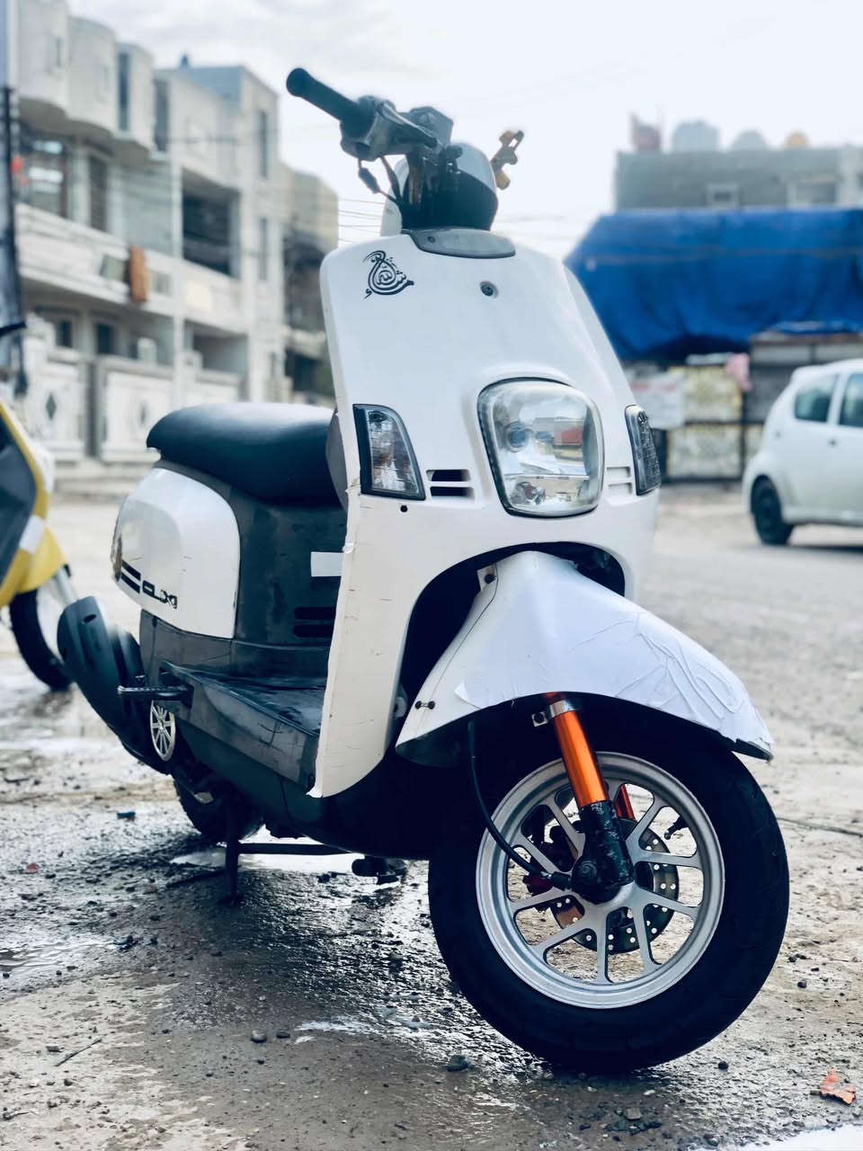 السلام عليكم 
بوليس دراجه كفاله مكينه بل جيس شلعه معدل ميحتاج احجي بيه تزويد تختلف عن العاديه اكرر بيه تزويد من الرمبه 
١-وياله 
٢-قبق فلاوين 
٣-قطره مال دهن
٤-كاسحه خلفيه 
٥-صدر امامي 
٦-دبل خلفي
طسته تخبل  حته لهندر ماشاده نكر سلف بكل وقت
السعر ٩٧٥بيه مجال الدراجه مصروف عليه 
مكاني بغداد الرئاسه شارع ٢٠رقمي***********
