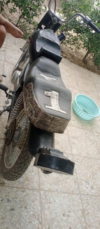 دراجه للبيع ايراني السعر مناسب جدا المكان الطي للتواصل على الرقم 07722...