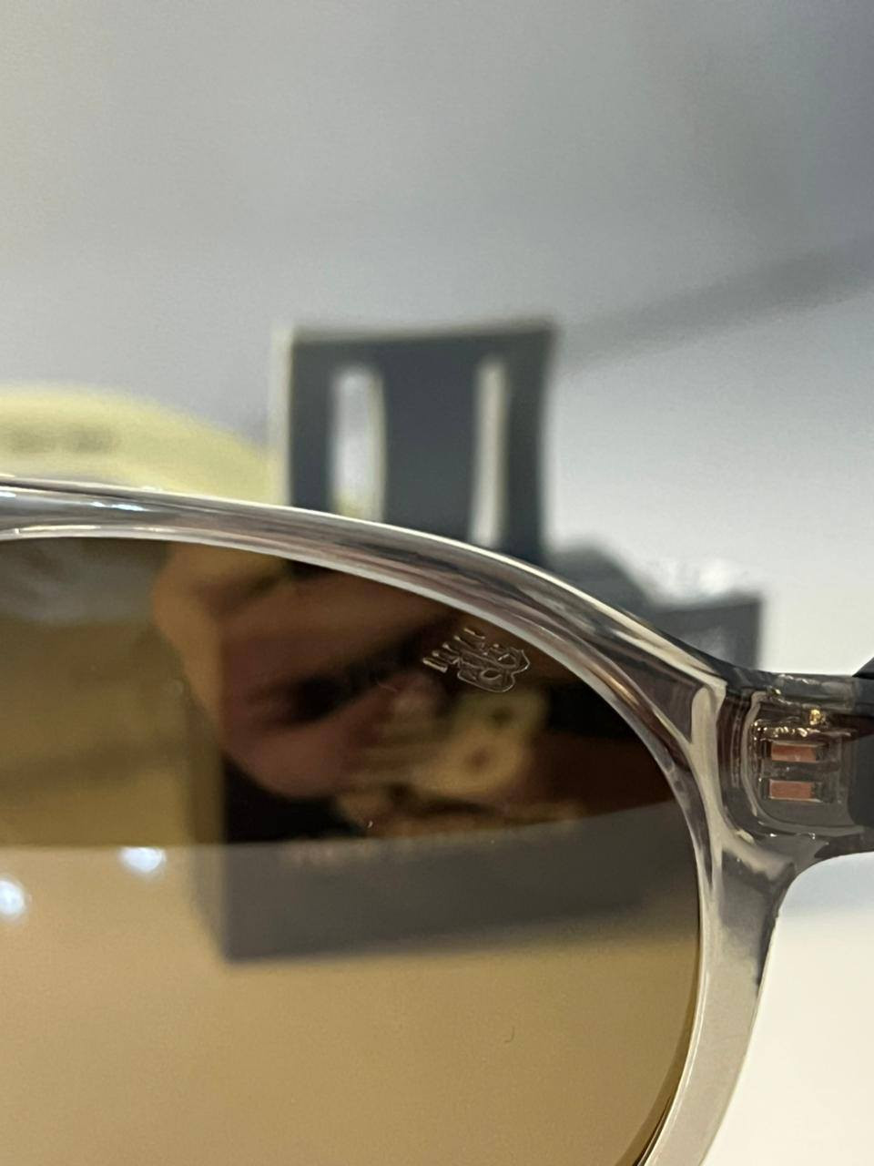 شلعه نظارات
اوربي ماركه 
اورجنال 100%
العدد :100قطعه 
تواصل : ***********
