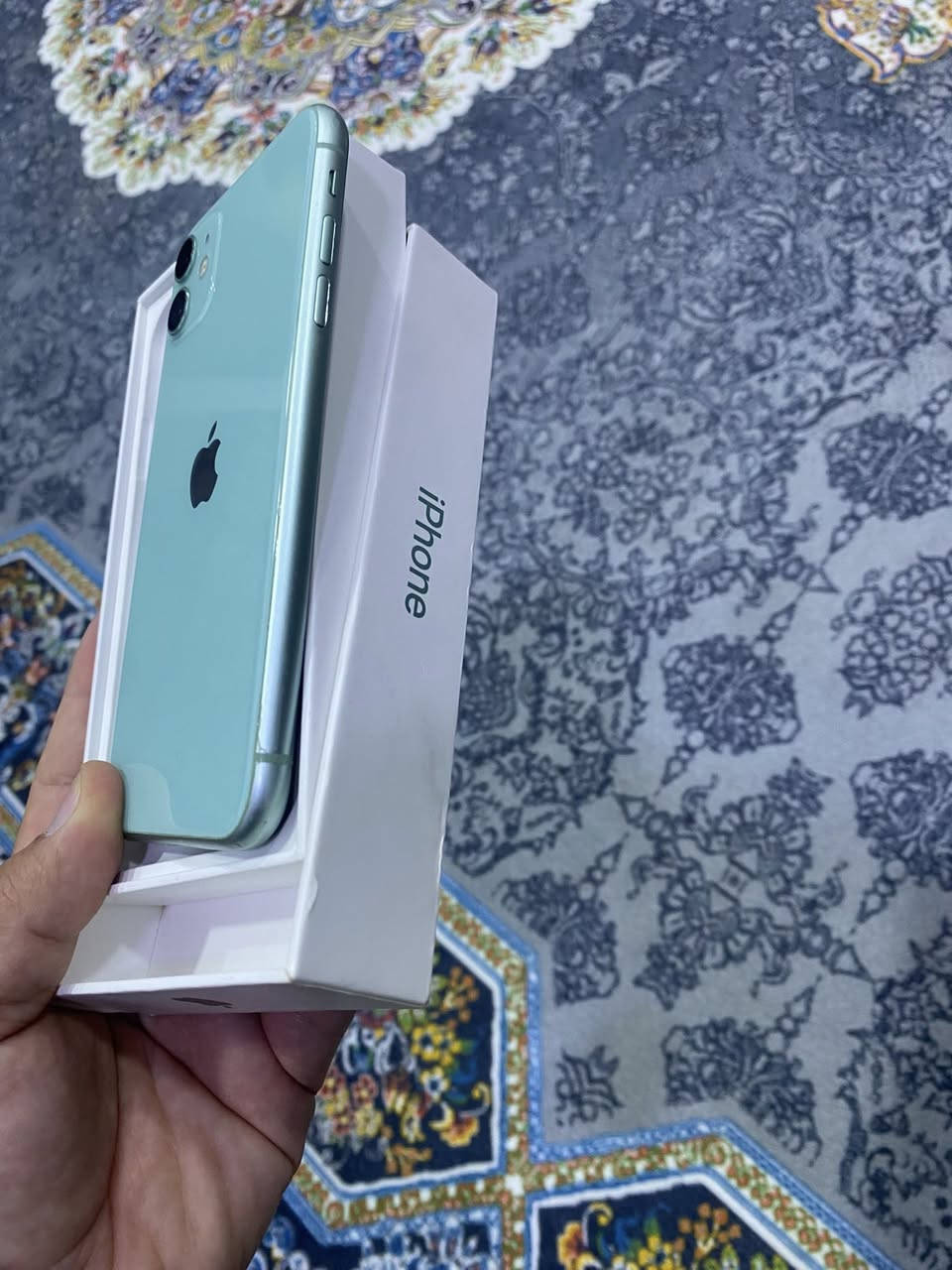 للبيع آيفون 11 ذاكرته 128 كيكه جهاز لوك شخط مابي كاميراته فول شاشه بلادي فيس ايدي شغال كارتون وياه جهاز شرط حاسبه هواء مامفتوح بطاريته بلادي 75 شرط مايصرف شحن نموذج M أمريكي سعر 240 وبي مجال خاص او اتصل *********** مكاني كركوك
