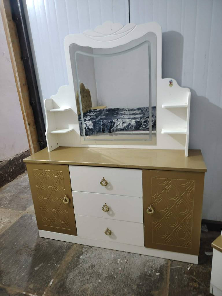 غرفه تركي ضخمه اخت. الجديد كامله تركي اصلي ثقيل المكان ديوانيه *********** بي وتساب Rio de Janeiro, RJ
