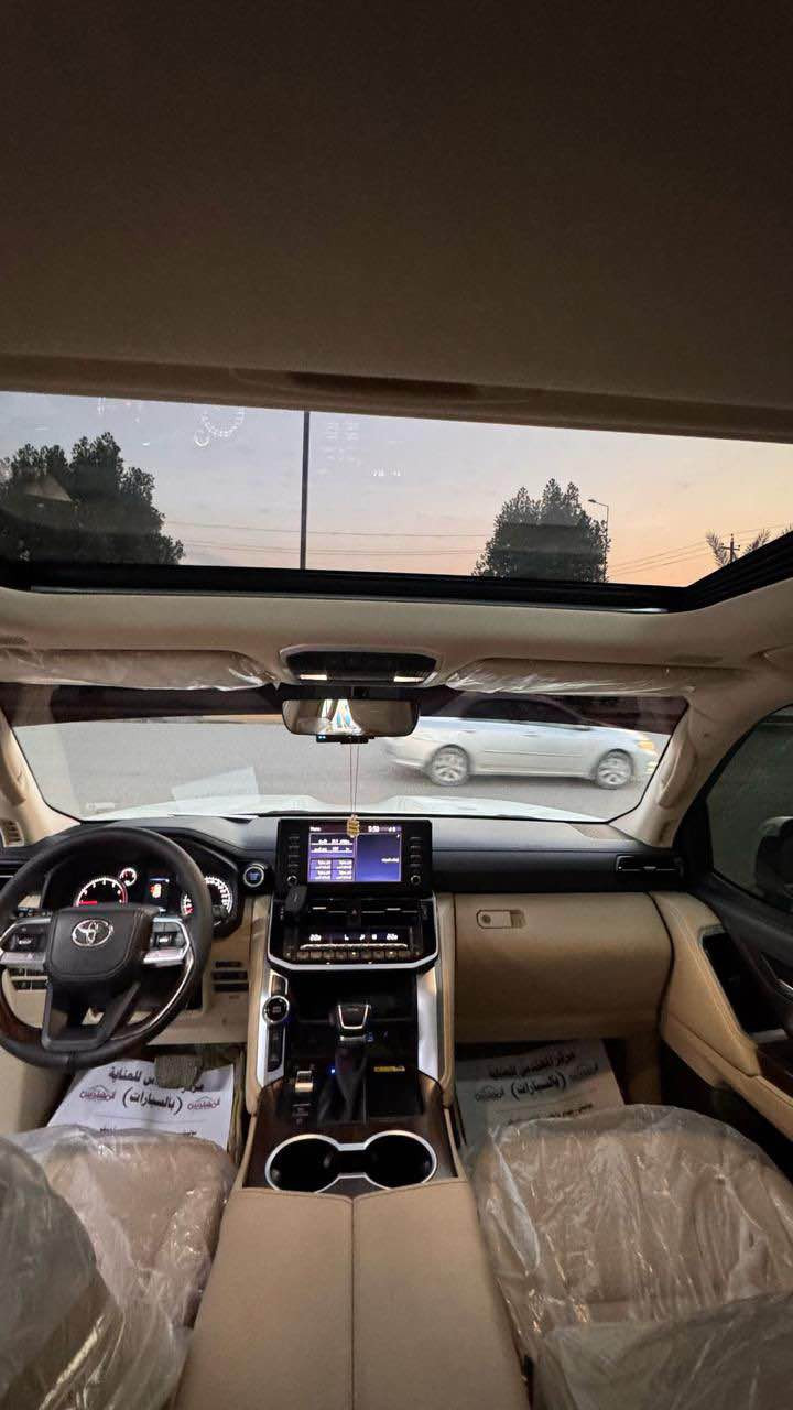 لاندكروز 2023 لمتد ساز 

مغلفه ppf مكفوله كفالة عامه 

ماشيه 60 الف / كم 

فول مواصفات 
5 كامرات 
كشنات كهرباء 
شاشات تطبيق 
لمتد ام الحاية 
5 بصمات 
رادار 
محرك 4000 تنفس طبيعي 
وغيرها من المواصفات المعروفة 

رقم بغداد مشروع وطني

مكان البصره 

السعر : 70 الف وبيها مجال بسيط للشراي 

للأستفسار : 
***********
*********** بغداد, العراق
