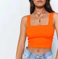 كل هذني ال قطع ب50الف ومتوفر توصيل 07882868044منو يلحك عليهن اول واحد