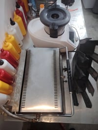 كابسه صاج +خلاط صلصات البيع تصل رقم 07728983666