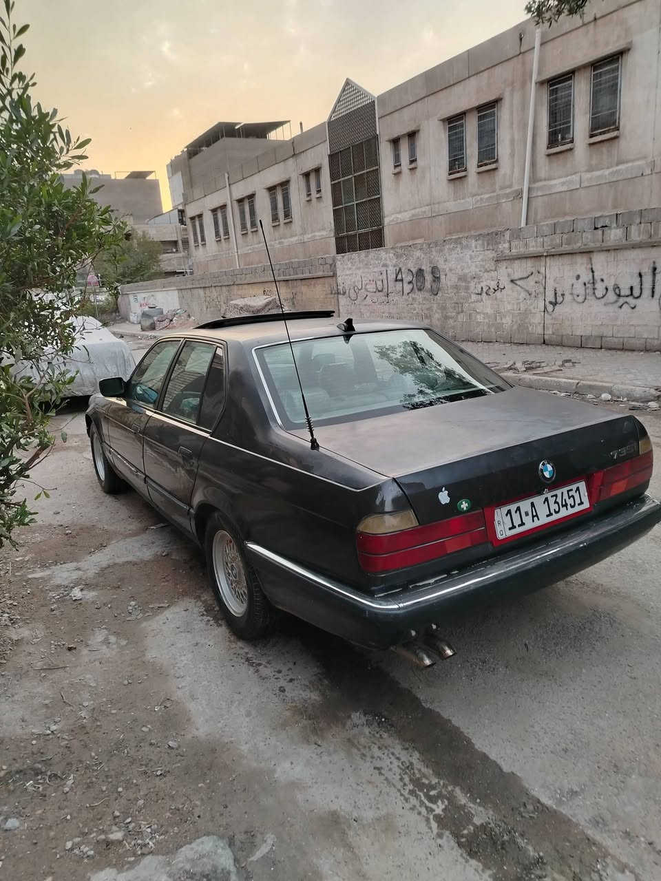 سلام عليكم ابيع بي ام 735
مكينه كير مكفولات تبريد ثلج باتري جديد
كهربايات كلة شغالة تخم تايرجديد
مكفوله كفاله عامه بدون صبغ بيه طخه بصيطه
صدر امامي خلفي جديد سيارة جديده نشطه
غرفه دوشمه جديدة مكينه شك لكاع مري تحكم
سلايت شغال ٤ جام كهرباء سياره ما تصرف على الف
ترايك وين ما تريد السعر ٤٥  بيه مجال
مكان بغدادجميلةثانيه ***********
