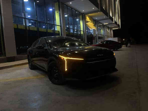 السلام عليكم 
العبده للبيع K4 2025 

ماشيه ١٠٠٠ 

بصمه 

رادارات 

مثبت سرعه 

قياده ذاتيه 

توقف ذاتي 

شاشه متصله 

تنبيه خروج من المسار 

مكينه 2000 دوش 

سياره كلش نضيفه 

حادثه جاملغ مبدل وحافت البنيد يعني قطع وحده  مبدله

كامله من كلشي ثاني يوم ترقم 

السعر ١٦٤  وبيه مجال

الرقم *********** 

الموقع بغداد الحريه
