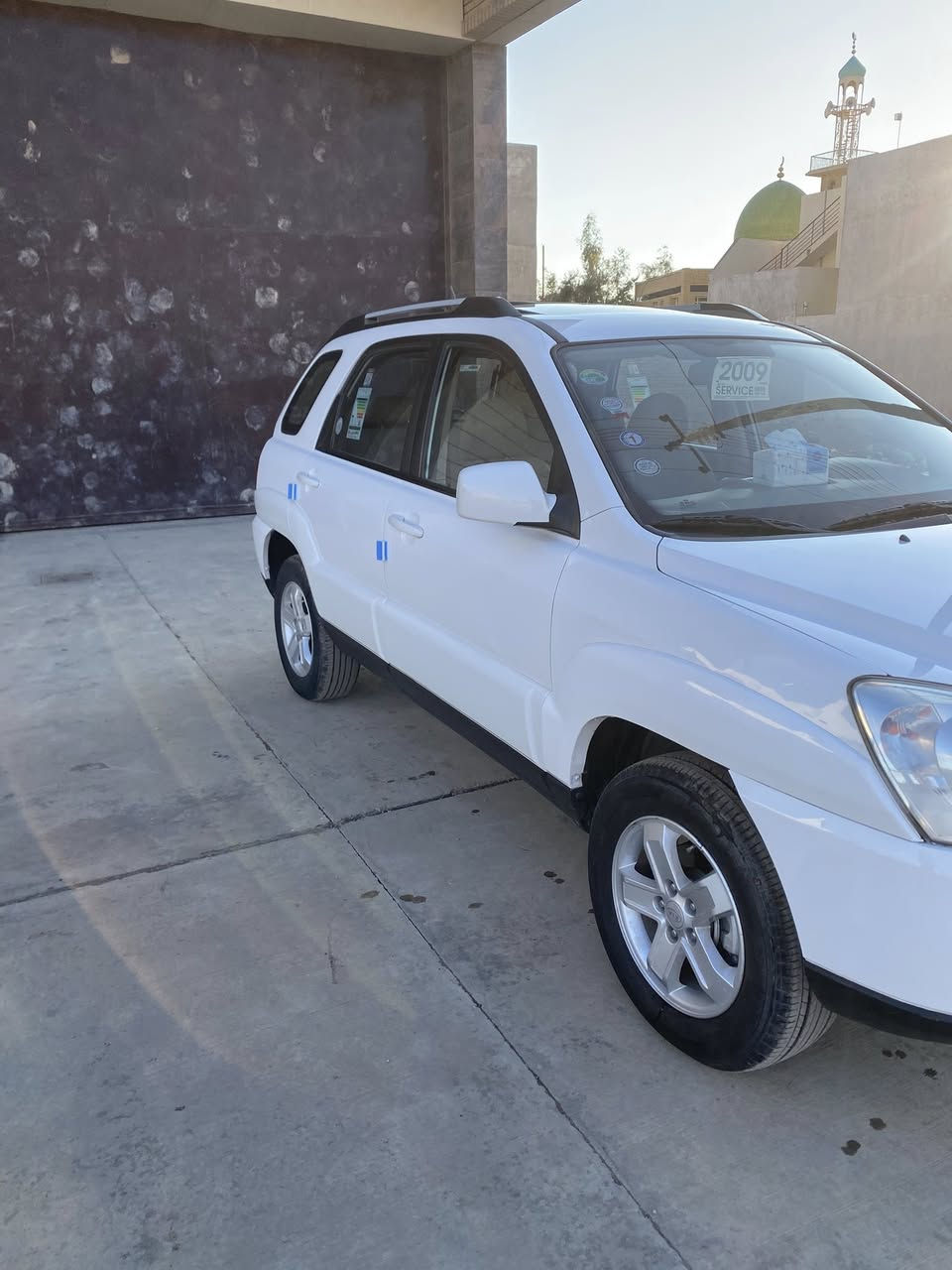 سلام عليكم للبيع سبورتج مديل 2009رقم سليمانيه شرط التحويل مكفوله من الصبغ والبارد والتبديل سونر مرفق بل منشور 
موصفات سياره 
سلايت روف شغال 
 محرك 2000دوش شرط لا تنقيص ولا تبخير 
كير مضبوط شرط الفحص
تبريد ثلج ❄️
حساسات خلفيه شغاله 
تخم تاير ياباني جديد 
صدر امامي خلفي جديد 
كهربائيات على وضع الشركه كله شغاله 
4ويل دسك 
اي بي إس 
داخل صاج 
سعر سياره 128 بي مجال 
ستفسار *********** 
سياره مال بيت وبل عافيه على ياخذه 
مكان سياره صلاح الدين سامراء
