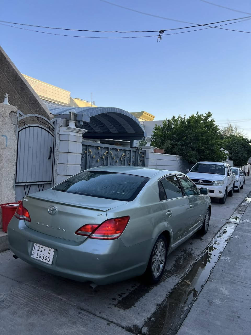 Avalon 2005
بۆ فرۆشتن سە نەوی تازە یە  
تایەی تازەیە
دسکو دەبڵ هەموی تازەیە بیلادی بۆ دانراوە
بەس سلاید نیە 
دووپرچەو نیو بۆیاخە  
شوێن کلار نرخ 98 
ژم.***********
