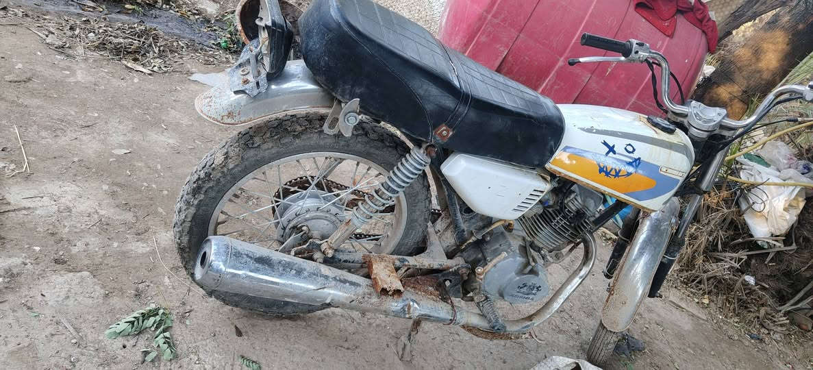 دراجه للبيع كلك مكفوله من السرقه السعر 250وبيه مجال قليل مكاني شاميه  ***********
