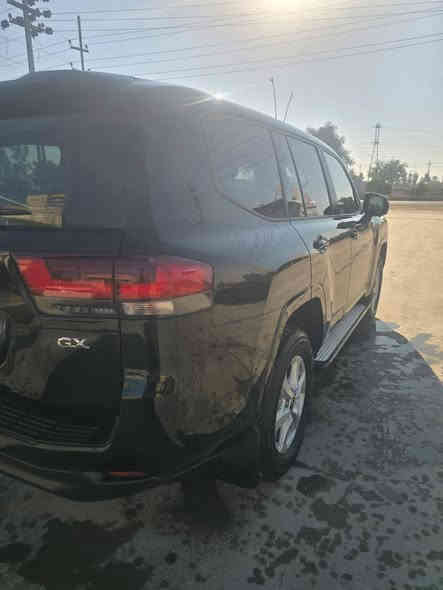 سلام عليكم البيع الانكروز موديل ٢٤ سياره جديد كفاله عامه ماشيه ١٦الف  رقم شمالي بسمي تحويل مباشر التصال ***********
