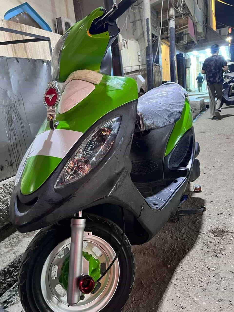 السلام عليكم
دراجه كامكو للبيع 
موديل 13
دراجه مكفوله من كلشي 
***********
