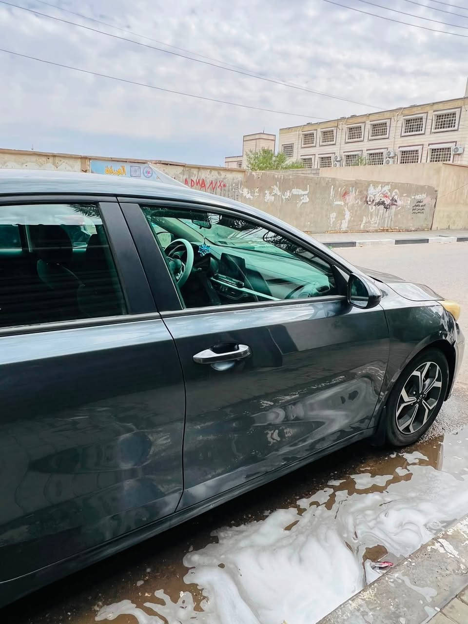سلام عليكم سياره فورتي للبيع موديل 20 السياره خير من يم الله سياره مال بيت تحكم استيرن رادار امامي خلفي جانبي تحديد مسار السياره وارد امريكي السياره مشروع وطني تحويل ثاني يوم   المكينه دوش 2000 المعلومات الما مذكوره راسلني وكلك بيهن 
السعر 120 رقم الهاتف ***********
