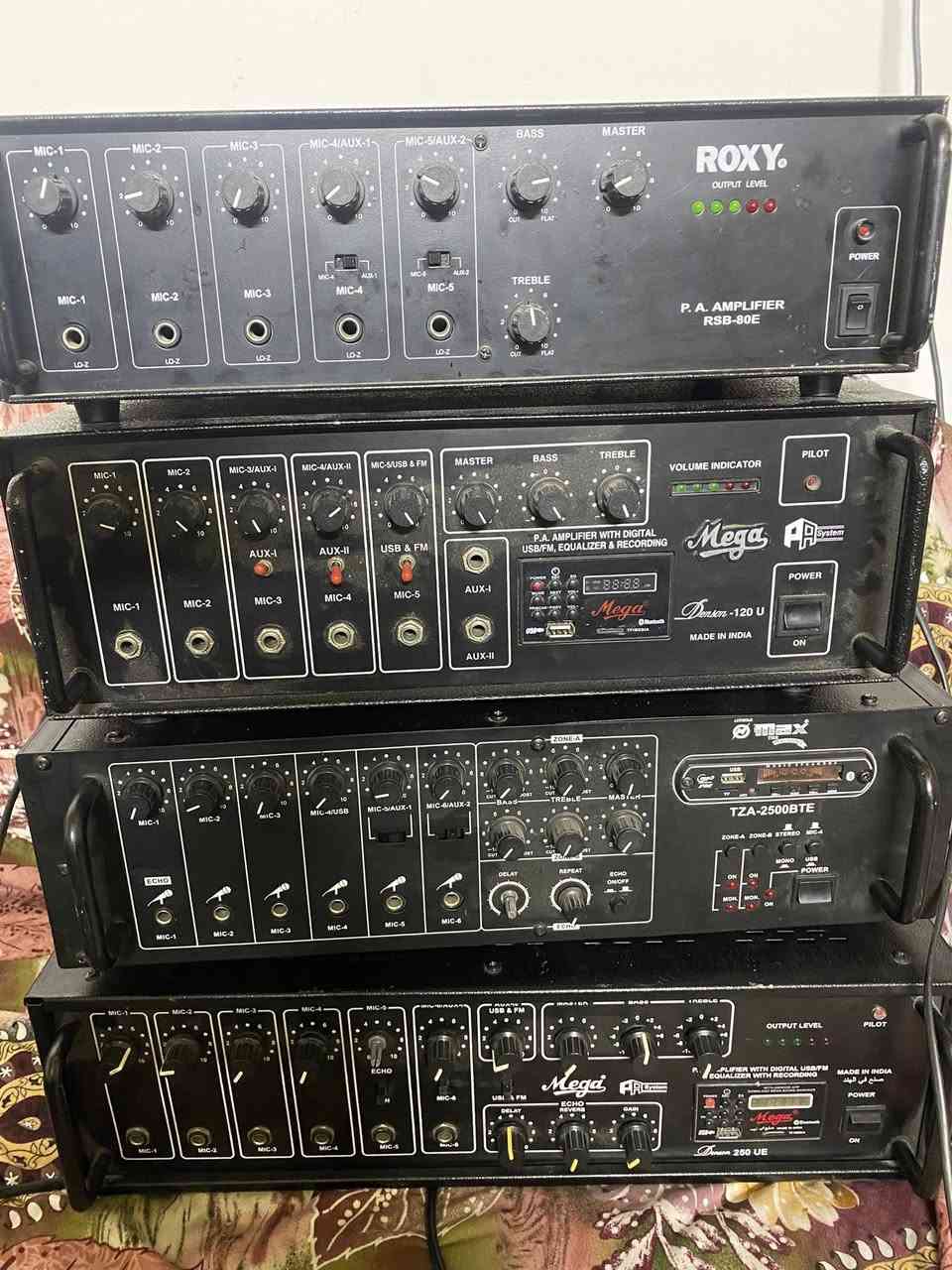 اربع قطع كلهن شرط الشغل 
350 الف
توصيل موجود
القطعه الكبار اذا مفرد 125
الزغيره ب 75
***********
