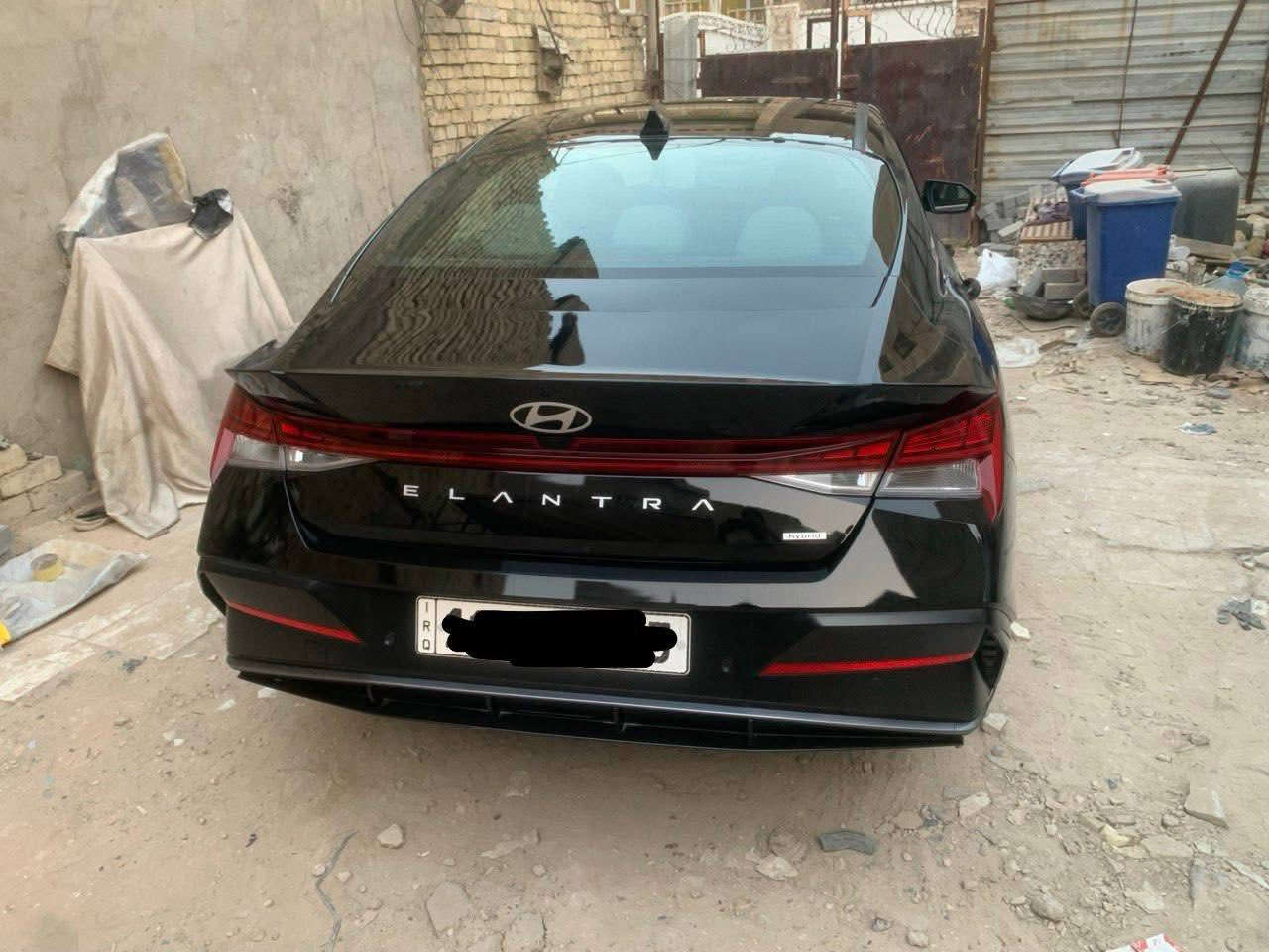 السلام عليكم
هونداي النترا موديل 2024 مكينه 1600 هايبرد ماشيه 11الف حادثها فقط باب مبدل اصلي تفصيخ نفس اللون وجاملغ راجع بارد سياره كلها بدون قطره صبغ السياره فول مواصفات كشنات جلد تدفئه وتبريد كشنات كشن السايق خزن ميموري فتحه سقف بصمه تشغيل عن بعد وبعد هواي مواصفات رقم بغداد باسمي السياره سنويه وهزه جديده مكاني بغداد /بغداد الجديده
للاتصال ***********
السعر 170 ورقه وبيها مجال
