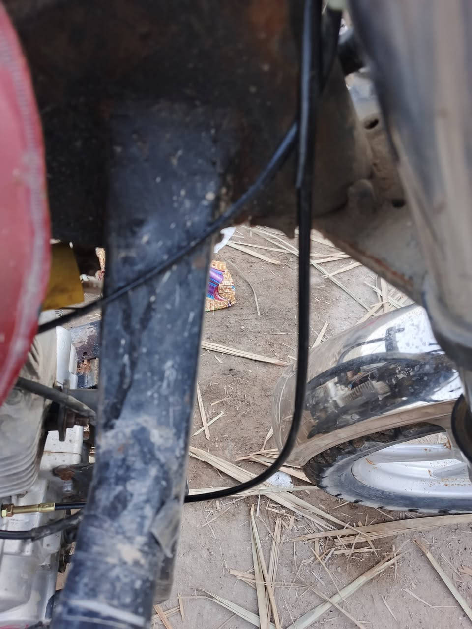 سلام عليكم ستوته للبيع موديل 15ستوته خير من الله مكينه مامفتوحه بدي نضيف لاخياس ولالحيم ركبه طاكه وملحومه اروق اصولي مكاتبت شارع ستوته شوفتك عينك الكهربايات شغاله) السعر 850وبيه مجال العوان نجف كوفه شارع المعمل ***********
